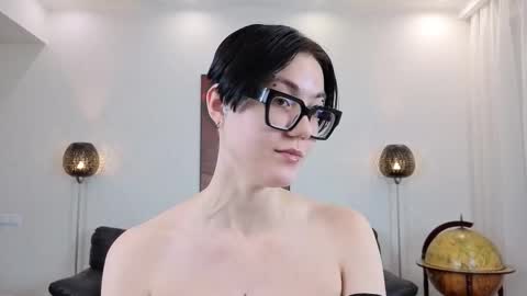 Snapshot of marie_fitch chatting on 02.26.26 Marie Fitch online show from 02.26.26