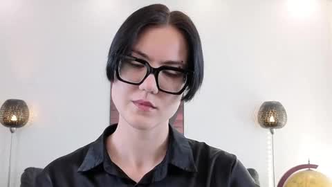 Marie Fitch online show from 04.17.26