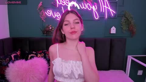 Mary 3 online show from 01.08.25