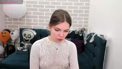 Mary 3 online show from 10.25.25