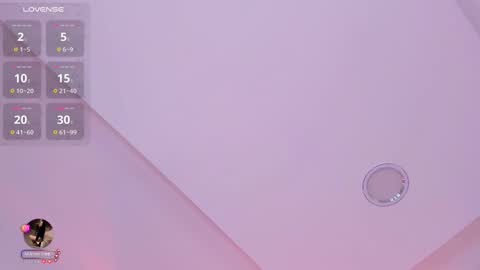 Snapshot of mariee_rosee chatting on 11.03.25 Mary online show from 11.03.25