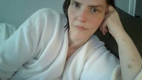 Snapshot of mariejojo chatting on 11.14.25 Mariejojo online show from 11.14.25