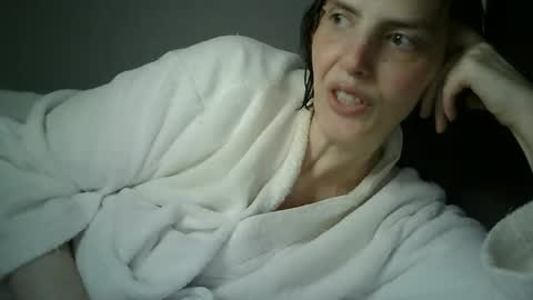 Mariejojo online show from 11.17.25