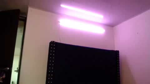 Snapshot of mariel_sins21 chatting on 01.26.25 Mariie online show from 01.26.25