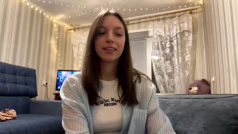 Marie online show from 11.04.25