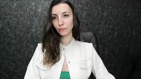 marielleanker online show from 09.14.25