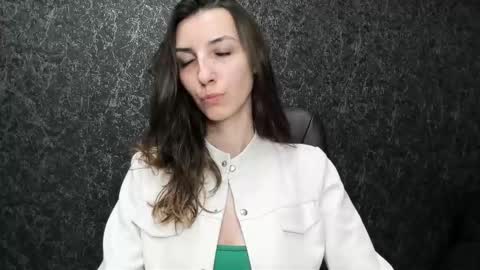 marielleanker online show from 09.20.25