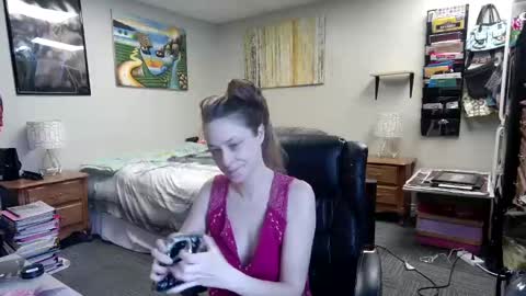 Snapshot of mariewaters chatting on 02.28.25 Marie Ann Waters online show from 02.28.25