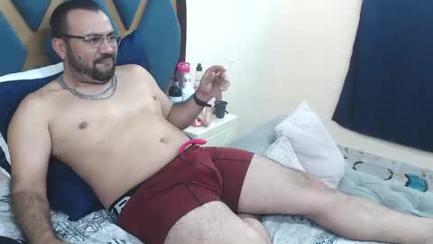 Snapshot of mariham_murath_ chatting on 05.26.26 MARIHAM AND MURATH online show from 05.26.26