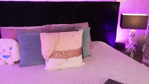 Snapshot of mariianna_lopez_ chatting on 02.24.26 Mariana online show from 02.24.26