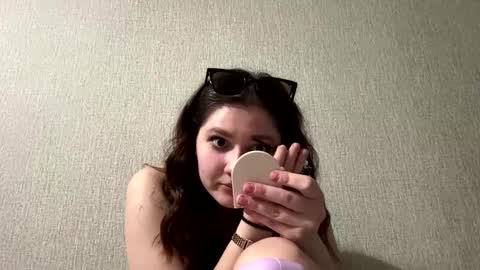 Emmie online show from 03.31.26
