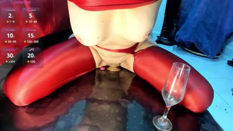 marilyn_jon3s online show from 10.17.25