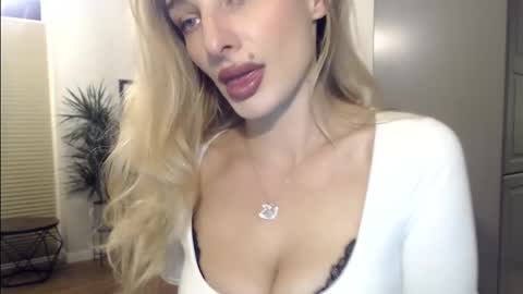 MarilynDevilish online show from 12.03.24