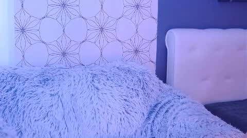 Snapshot of marimais chatting on 02.17.25 Mary Mais online show from 02.17.25