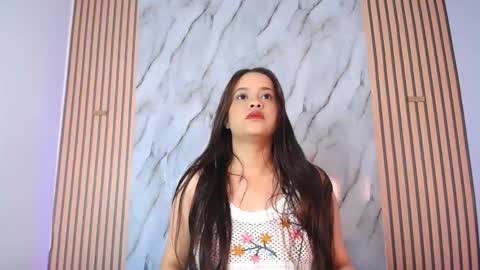 Marinella16 online show from 10.12.25