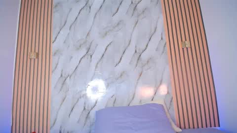 Marinella16 online show from 12.20.25