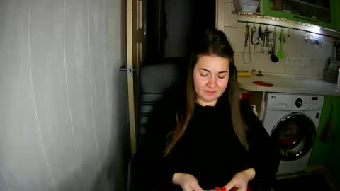 MarinettaQhot online show from 12.27.24