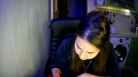 MarinettaQhot online show from 12.28.24