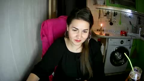 MarinettaQhot online show from 01.25.25