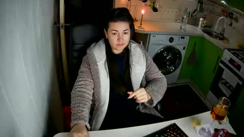MarinettaQhot online show from 02.17.25