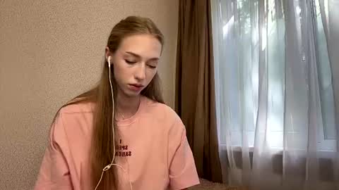 Snapshot of marioindal chatting on 07.17.26 Amelia online show from 07.17.26