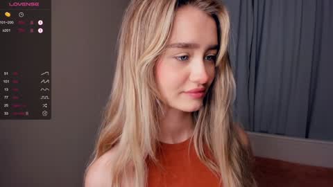 Alivia. online show from 12.10.24