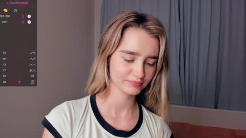 Alivia. online show from 12.14.24