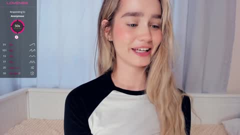 Alivia. online show from 12.18.24