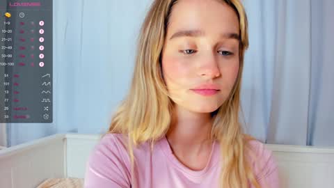 Alivia. online show from 12.20.24