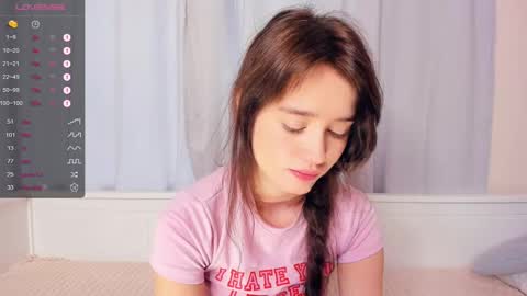 Alivia. online show from 02.12.25