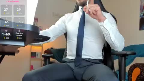Snapshot of marioslim chatting on 06.15.26 marioslim online show from 06.15.26