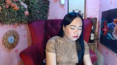 LEAH online show from 11.08.25