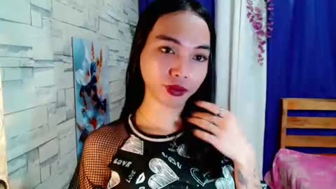 Snapshot of marishkafoxx chatting on 07.23.26 marishka online show from 07.23.26
