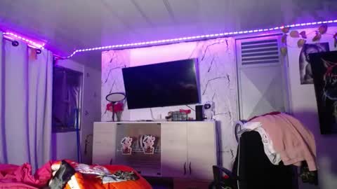 Snapshot of maritza_ferrerr chatting on 10.23.25 Maritza Ferrer -Samara Beltran online show from 10.23.25