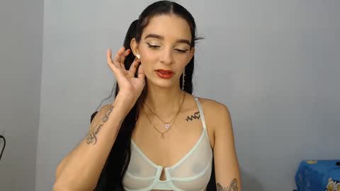 Conejita online show from 09.10.25