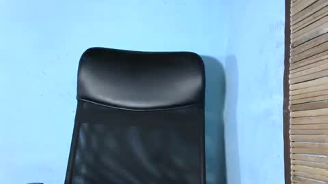 Snapshot of marjawan chatting on 04.22.26 Sharma online show from 04.22.26