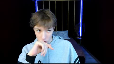 Mark online show from 01.12.26