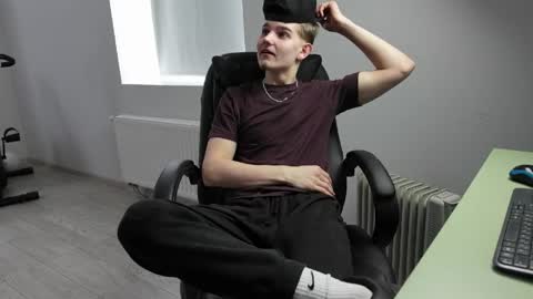 MARK KARSON online show from 04.25.26