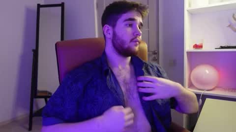 Snapshot of mark_maxim chatting on 10.12.25 MARK MAXIM online show from 10.12.25