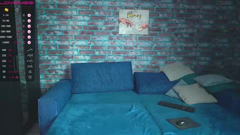 Mark online show from 02.28.25