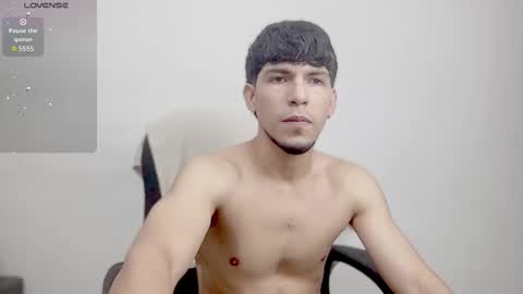 Snapshot of mark_rut chatting on 02.24.25 MODEL Mark Rut online show from 02.24.25