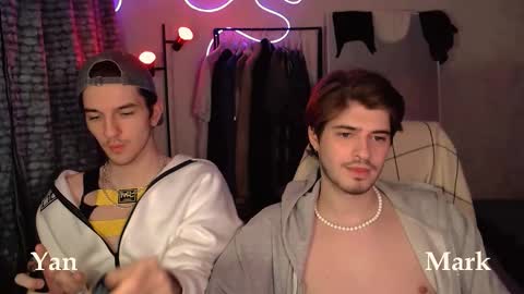 Mark online show from 11.08.25