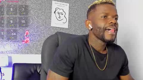 Mark online show from 03.25.26