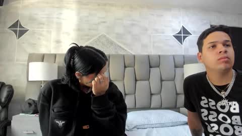 Snapshot of markandphilip chatting on 10.19.25 markandphilip online show from 10.19.25