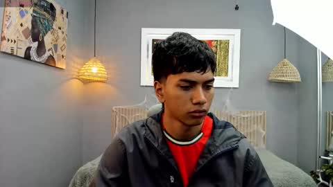 Snapshot of markbowie chatting on 10.12.25 markbowie online show from 10.12.25