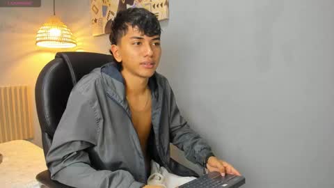 markbowie online show from 02.04.26