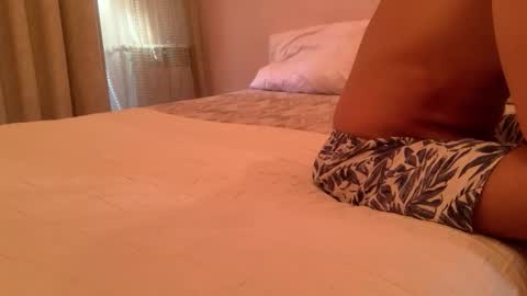 Snapshot of markiza_karabasa chatting on 10.14.25 Adam and Eve online show from 10.14.25