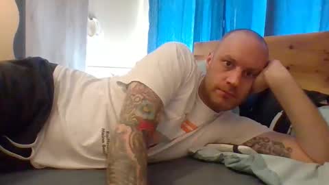 markus_7 online show from 09.09.25
