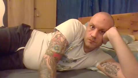 markus_7 online show from 11.24.25