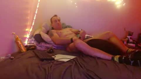 markymark101825061 online show from 01.13.25